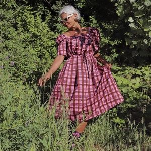 Baum und Pferdgarten pink dress